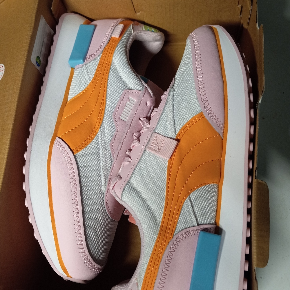 Puma Flower Aura
